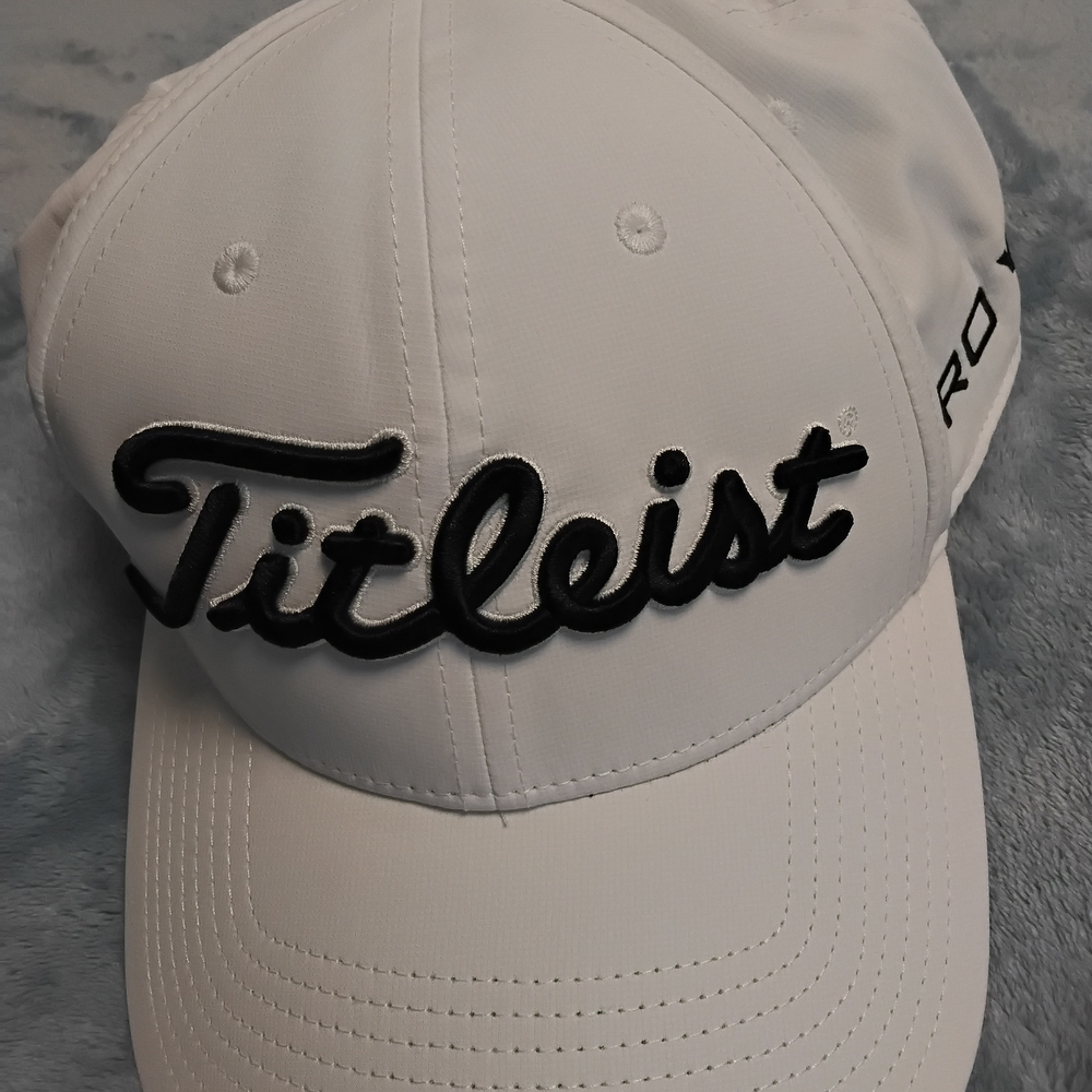 Titleist White Golf Cap with Black Logo